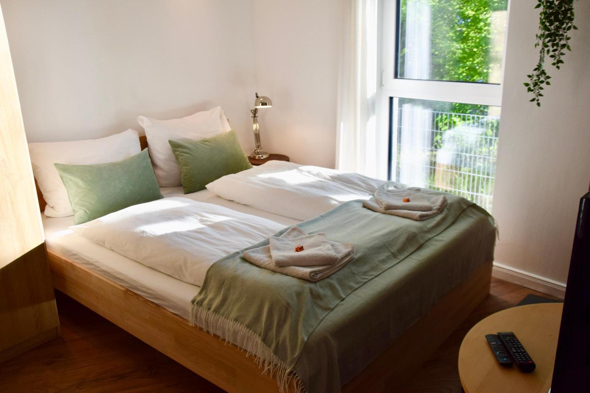 Stilvolle Wohnung Mit Balkon & Parkplatz Rostock Exteriér fotografie