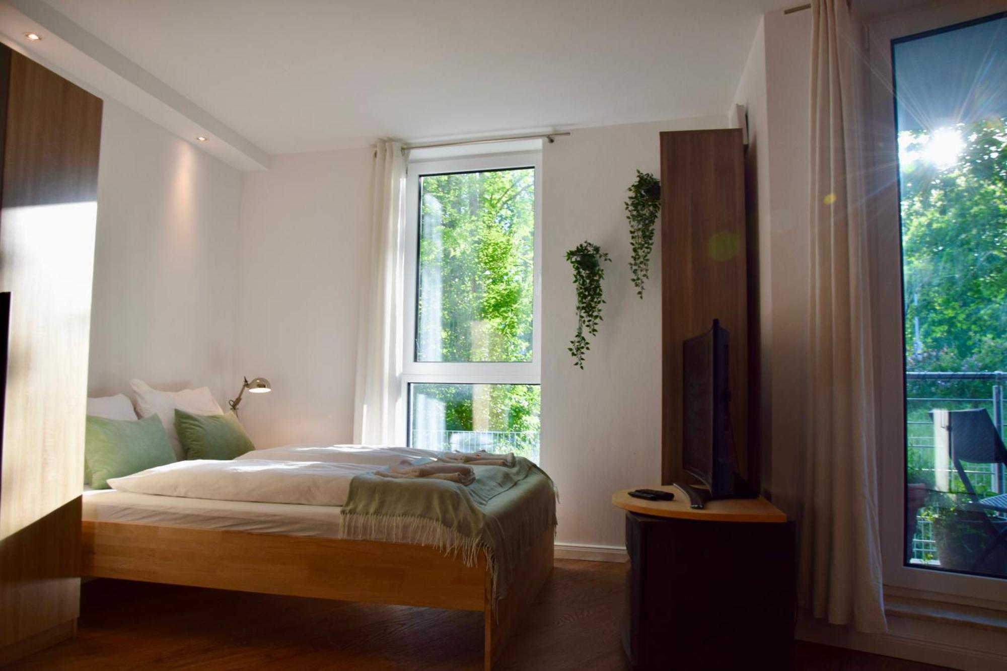 Stilvolle Wohnung Mit Balkon & Parkplatz Rostock Exteriér fotografie